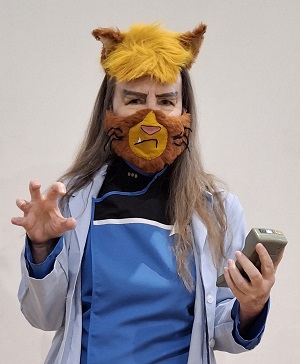 Sherry R cosplay for Doctor T'Ana from Star Trek Lower Decks, update #2